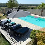 Magnifique Chloeline: Piscine Et Superbe Vue Вилла Pougnadoresse