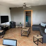 Вилла Magnifique Chloeline: Piscine Et Superbe Vue Pougnadoresse