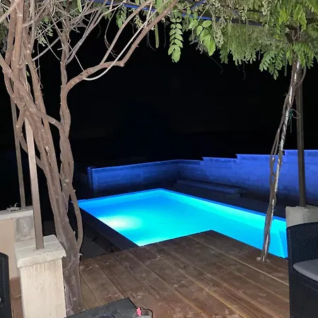 Magnifique Chloeline: Piscine Et Superbe Vue Villa