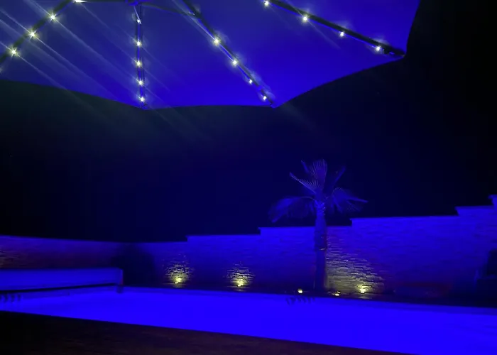 וילה Magnifique Chloeline: Piscine Et Superbe Vue Pougnadoresse