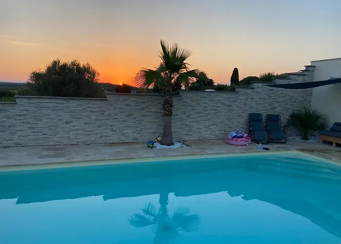 Magnifique Chloeline: Piscine Et Superbe Vue *